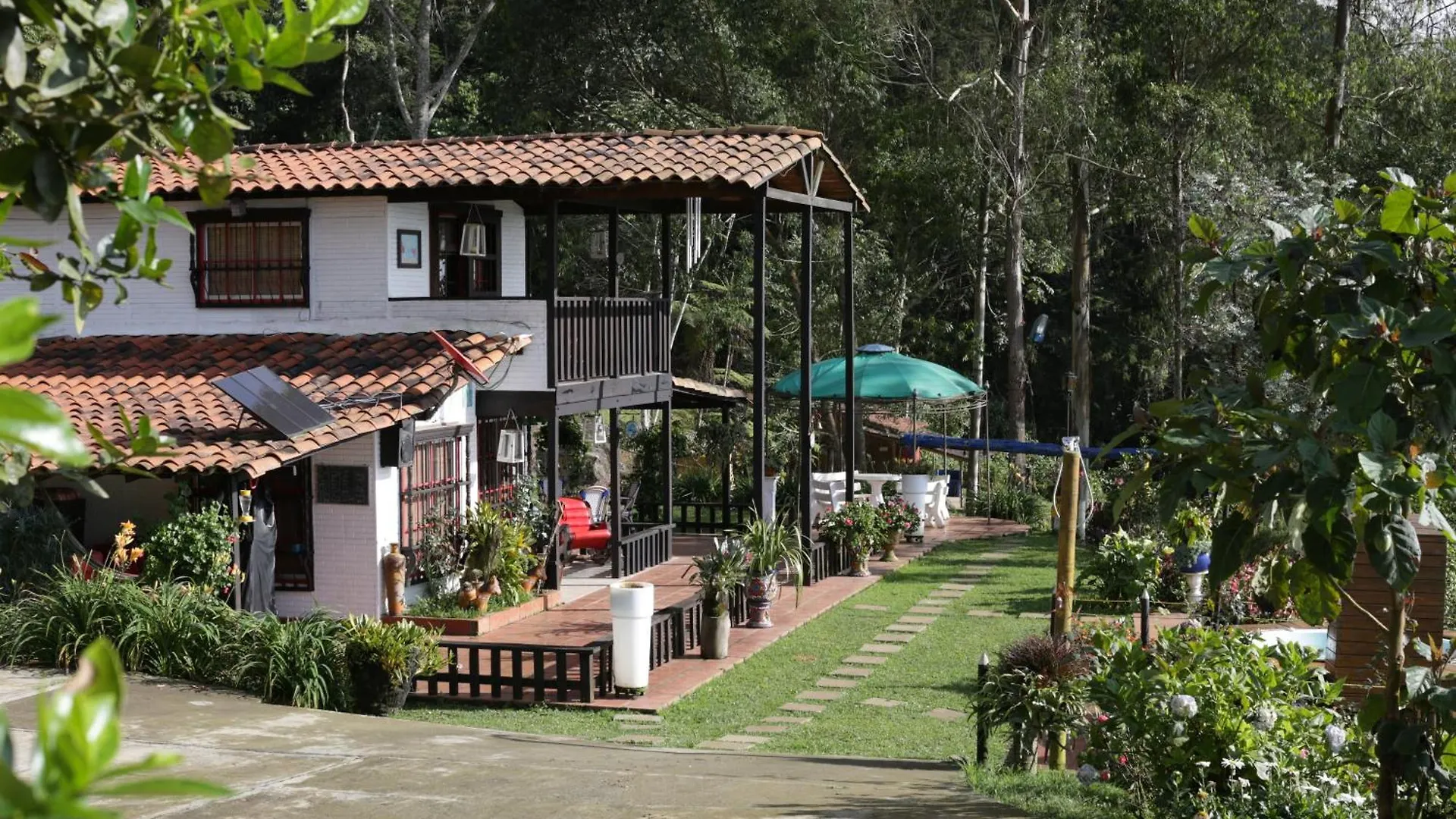 Feriehus El Barranquero Villa Cali Colombia